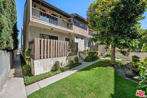 A home in Hawthorne