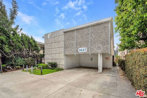 3637 Mentone Avenue Los Angeles CA 90034