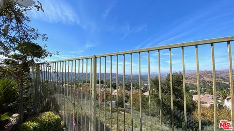 A home in Tujunga