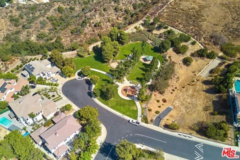 A home in Tujunga