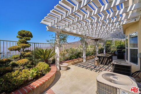 A home in Tujunga