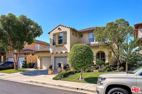 A home in Tujunga