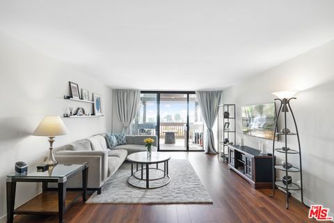 A home in Playa del Rey