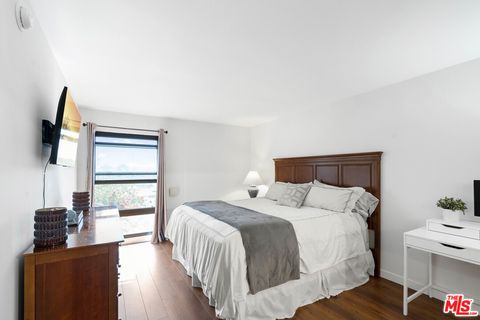 A home in Playa del Rey