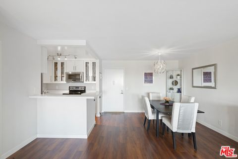 A home in Playa del Rey