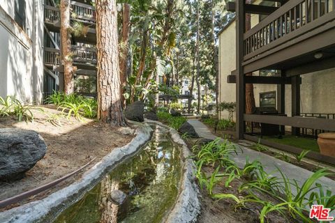 A home in Playa del Rey