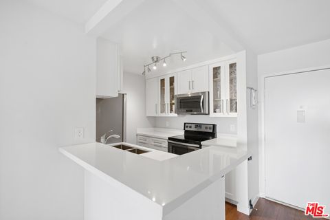 A home in Playa del Rey
