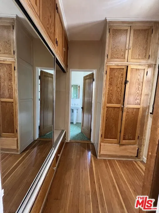 Los Angeles, California 90024, United States, ,1 BathroomBathrooms,Residential,Active,123392