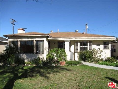 A home in Bell Gardens