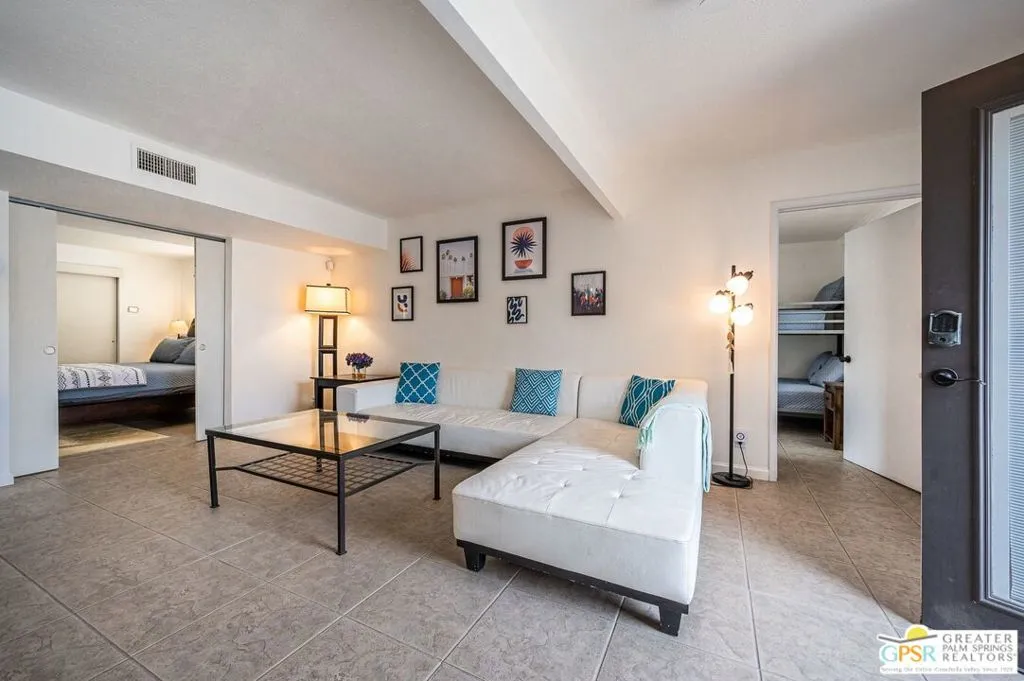 Palm Springs, California 92262, United States, 6 Bedrooms Bedrooms, ,4 BathroomsBathrooms,Residential,Pending,14438