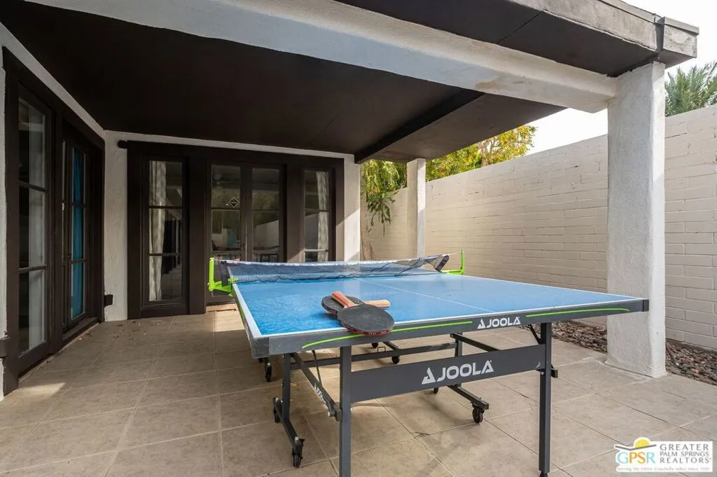 Palm Springs, California 92262, United States, 6 Bedrooms Bedrooms, ,4 BathroomsBathrooms,Residential,Pending,14438