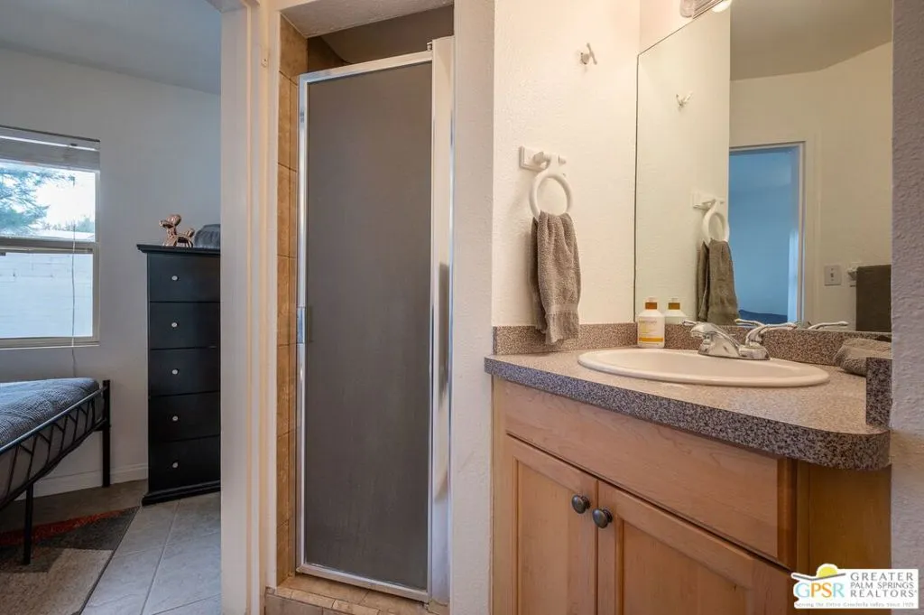 Palm Springs, California 92262, United States, 6 Bedrooms Bedrooms, ,4 BathroomsBathrooms,Residential,Pending,14438