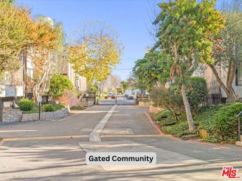 A home in Playa Del Rey