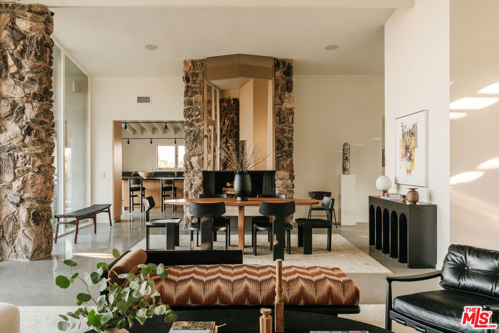Properties 4 8559 Edwin Drive