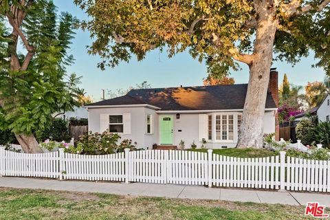 A home in North Hollywood