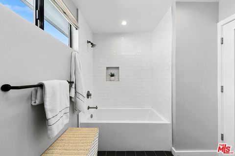 listing image 53