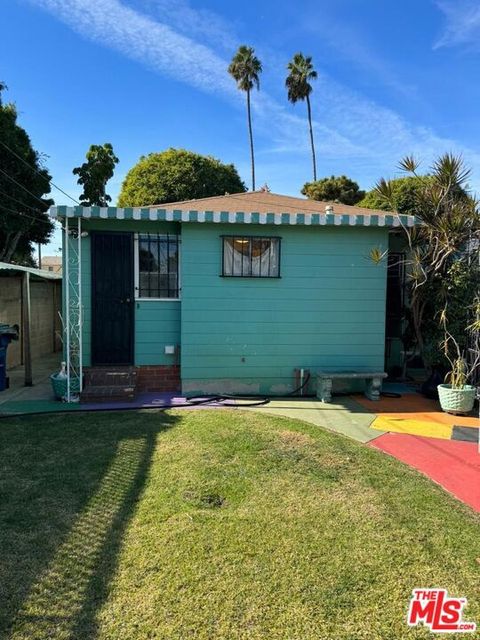 A home in Inglewood