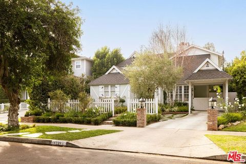 A home in Studio City