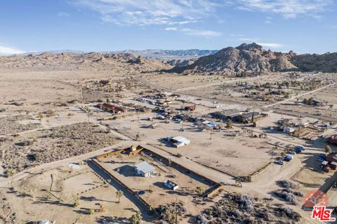 A home in Pioneertown