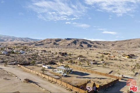 A home in Pioneertown