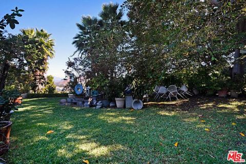 A home in Studio City