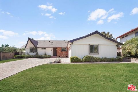 A home in Newbury Park