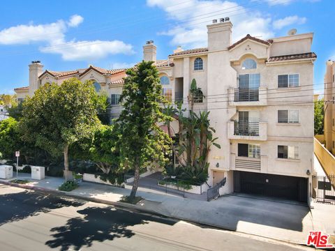 A home in North Hollywood