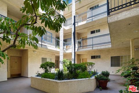 A home in North Hollywood