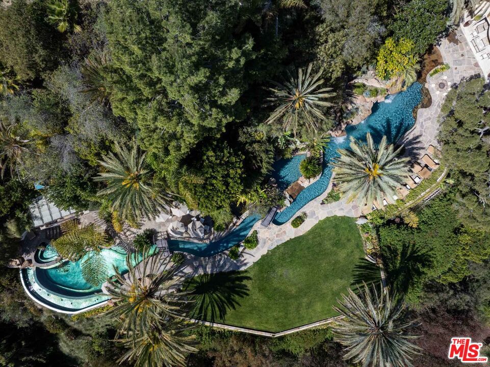 Properties 4 10066 Cielo Drive