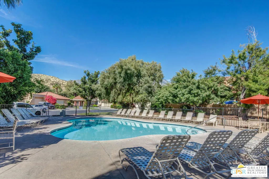 Palm Springs, California 92264, United States, 2 Bedrooms Bedrooms, ,2 BathroomsBathrooms,Residential,Pending,47423