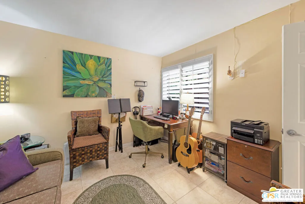 Palm Springs, California 92264, United States, 2 Bedrooms Bedrooms, ,2 BathroomsBathrooms,Residential,Pending,47423