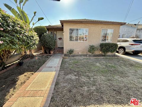 A home in Inglewood