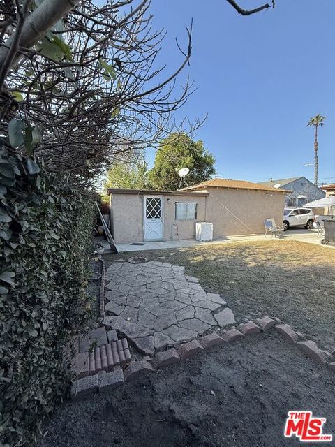 A home in Inglewood