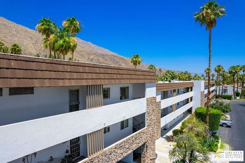 Condominium in Palm Springs CA 2393 Skyview Drive 33.jpg