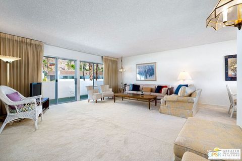 Condominium in Palm Springs CA 2393 Skyview Drive 4.jpg