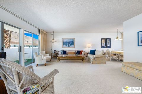 Condominium in Palm Springs CA 2393 Skyview Drive 7.jpg