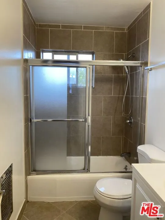 Los Angeles, California 90025, United States, 1 Bedroom Bedrooms, ,1 BathroomBathrooms,Residential,Active,108162