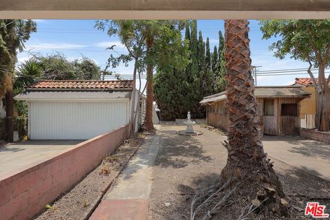 A home in Bell Gardens