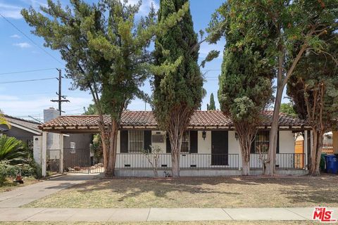 A home in Bell Gardens