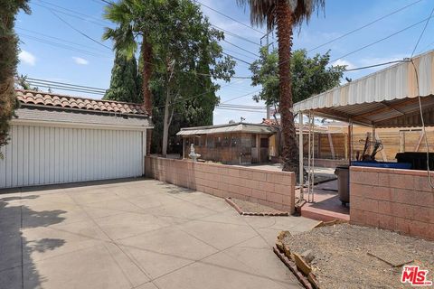 A home in Bell Gardens