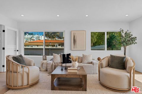 1233 N Flores Street 301 West Hollywood CA 90069
