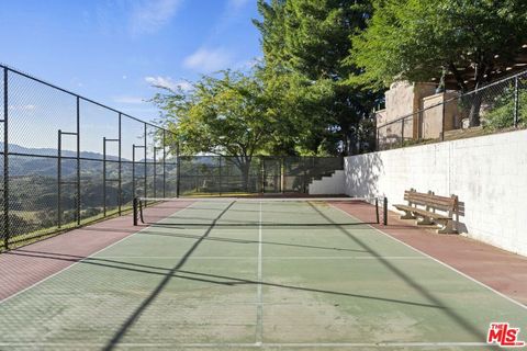 A home in Santa Clarita