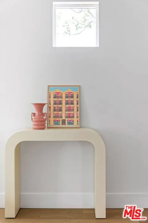 Los Angeles, California 90045, United States, 3 Bedrooms Bedrooms, ,2 BathroomsBathrooms,Residential,Active,114594