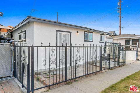 A home in Huntington Park