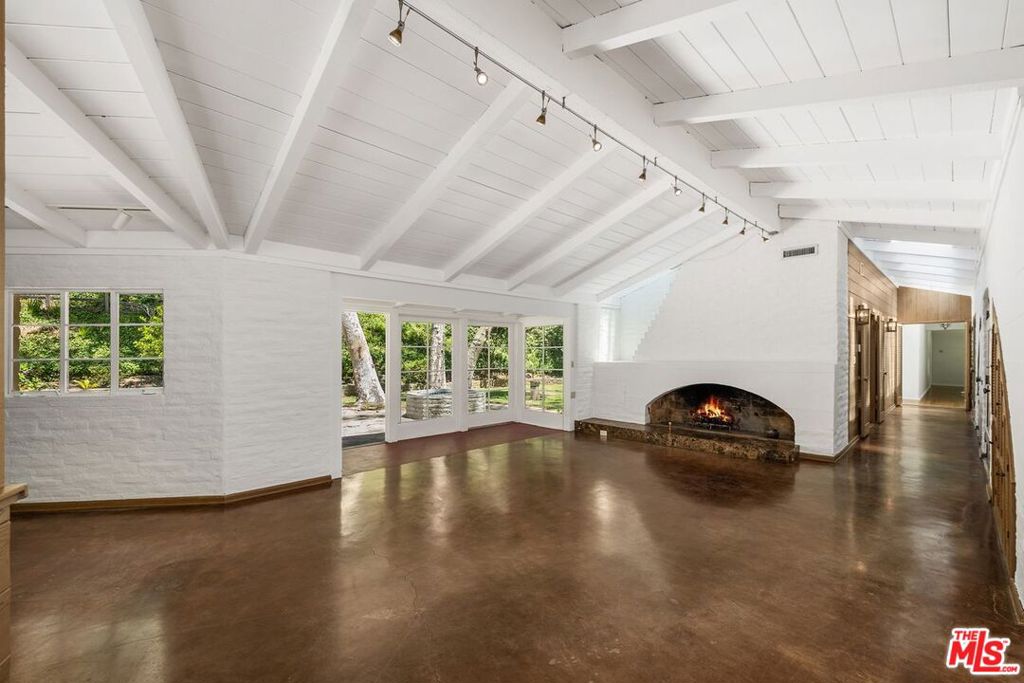 Properties 3 1818 Old Ranch Road