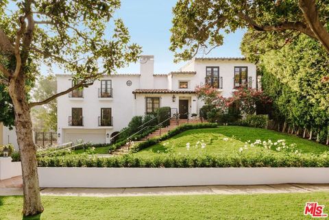 365 Comstock Avenue Los Angeles CA 90024