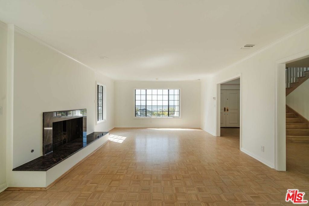 18041 Blue Sail Drive