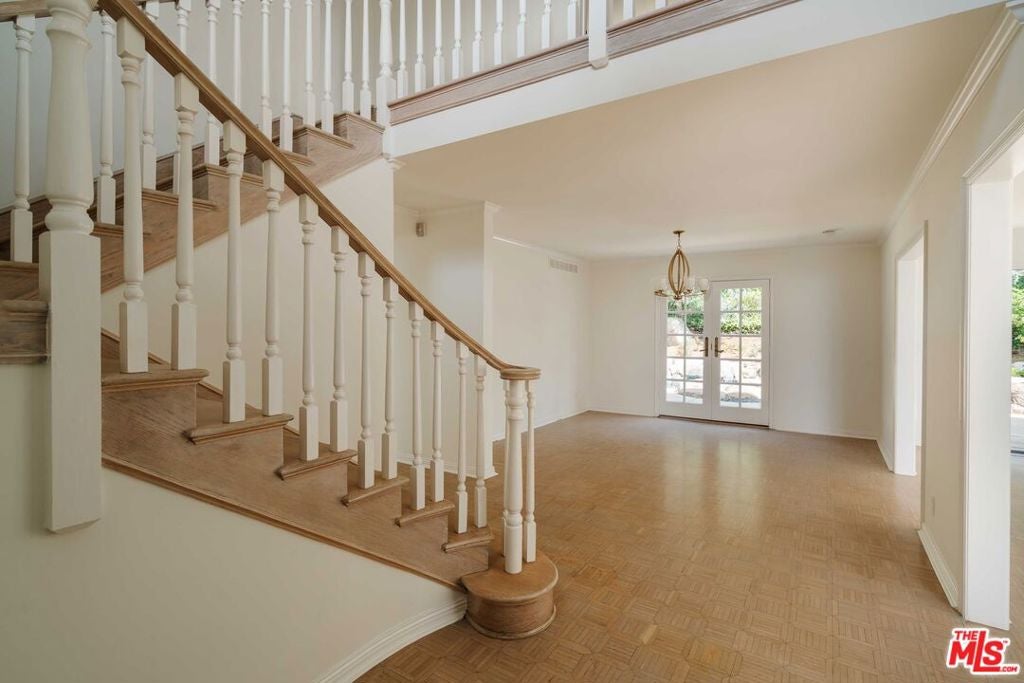 18041 Blue Sail Drive