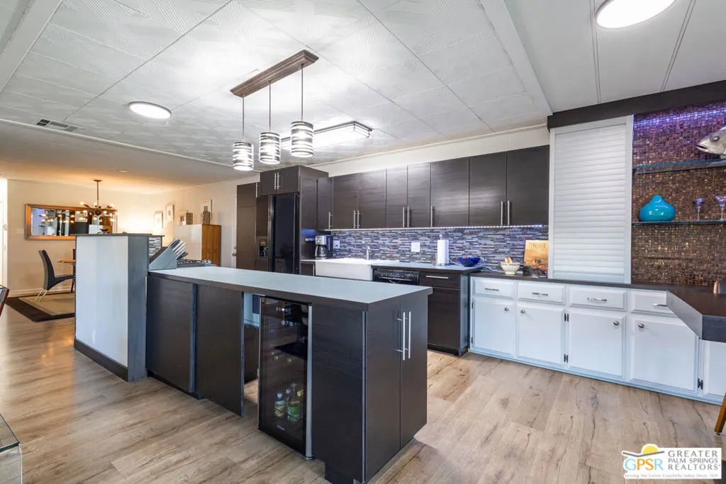 Cathedral City, California 92234, United States, 2 Bedrooms Bedrooms, ,2 BathroomsBathrooms,Residential,Active,23467