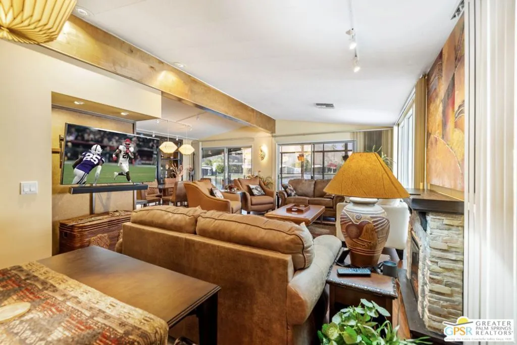 Cathedral City, California 92234, United States, 2 Bedrooms Bedrooms, ,2 BathroomsBathrooms,Residential,Active,10625